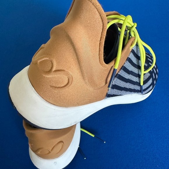 Saysh One by Allyson Felix size 12 - fantastic sneakers! Worn once! - Picture 11 of 11